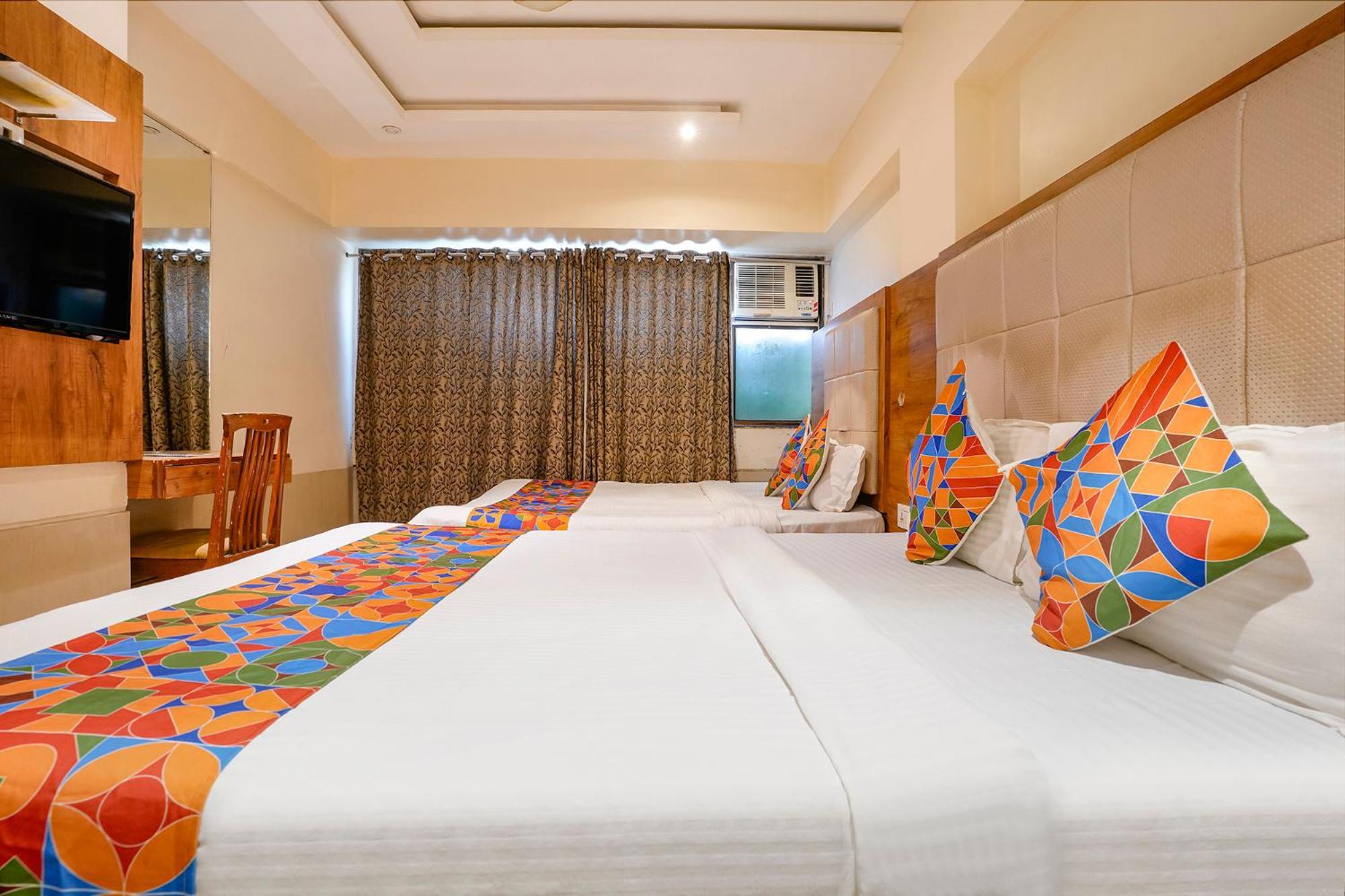 Fabhotel Regal Inn مومباي المظهر الخارجي الصورة